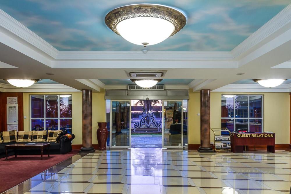 Majestic Five Hotel Palapye Экстерьер фото